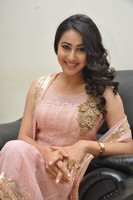 Panchi Bora Photos